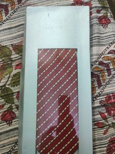 Park Avenue Tie