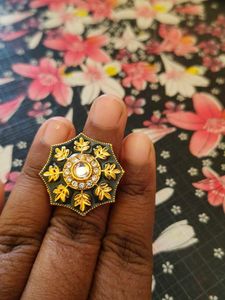 Statement Ring