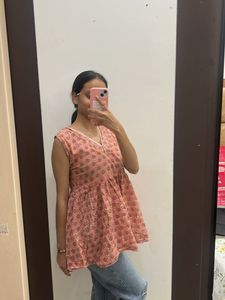 Pink Printed Sleeveless Kurta