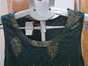 Elegant Green Kurta with Gold Print