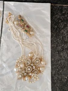 jewellery set