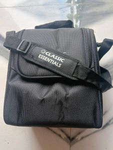 CLASSIC ESSENTIALS Supreme All in One Lunch Box wi