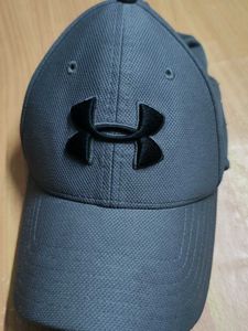 Under Armour Baseball Cap