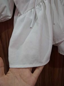 White Puff Sleeve Ruched Front Top