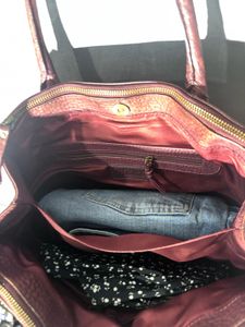 Chic Burgundy Leather Tote Bag