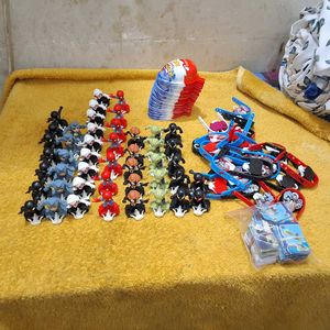 Kinder Joy Spider-Man Figures–Complete Collection