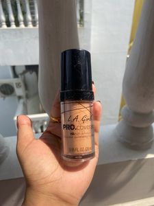 LA girl Pro Coverage Foundation