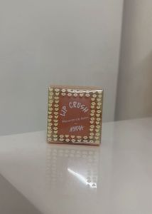 Nykaa Lips Crush Macaron Lip Balm ChocolatHazelnut