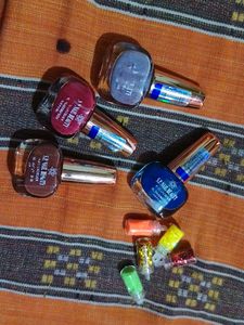 4 Pcs Nail Polish Combo Set
