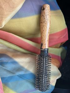 Round Hair Brush