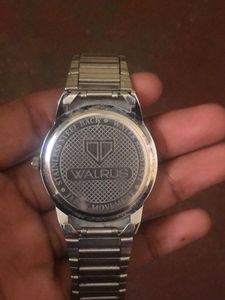 Elegant Walrus Men's Watch