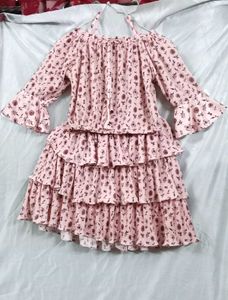 Chic Pink Floral Tiered Ruffle Dress