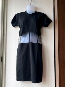 Chic Black Sheer Panel Mini Dress(medium)