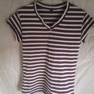 Women Casual Wear White V-Neck T-shirt Summer Top