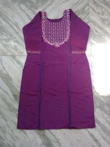Elegant Purple Embroidered Kurta Set