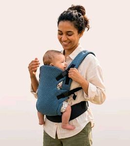 Cute &amp; comfortable Baby Carrier