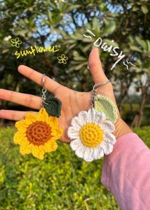 Sunflower Daisy Keychain