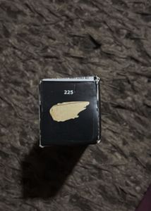 Fenty Beauty Foundation pro filter