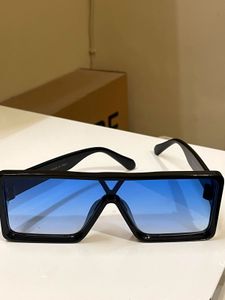 Bold Blue Gradient Square Sunglasses