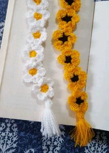 Crochet Daisy Bookmark - Handmade