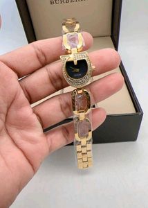 MIX BRANDED LADIES WATCH AT DHAMAKA SALE