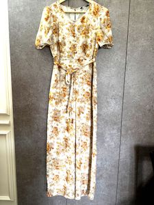 Floral Print jumpsuit with Belt