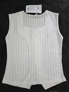 White Sleeveless Square Neck Button-Up Top bust36