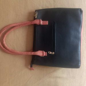 Stylish Black &amp; orange Handbag