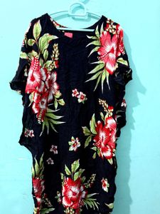 Black Floral Print Top