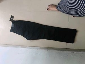 Stylish Ripped Black Jeans