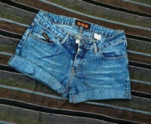 Classy Shorts