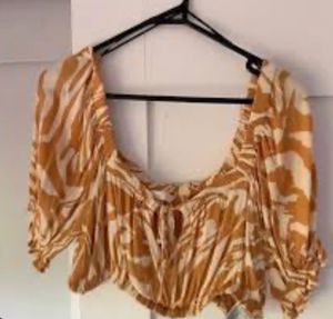 H&amp;M zebra Print Square Neck Puff Sleeve Crop Top