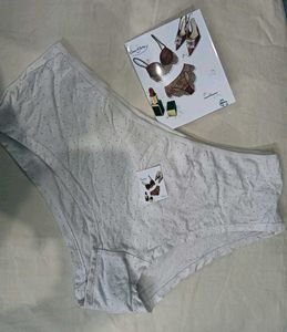 Comfortable🎁🆕 White Polka Dot Briefs