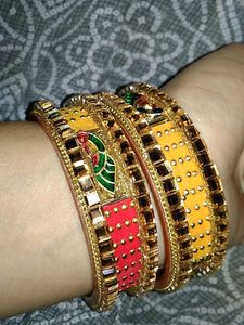 Navratri Vibrant Peacock Bangle