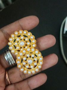 CLEARANCE SALE White Pearl Maharani Choker