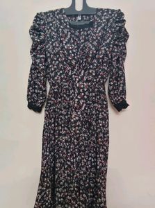 Women A Line Dress With Puffed Sleeves