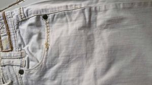 White Embroidered Capri Jeans
