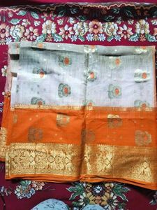 Tant Banarasi floral design saree