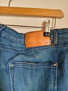 Zara  Ripped Jeans
