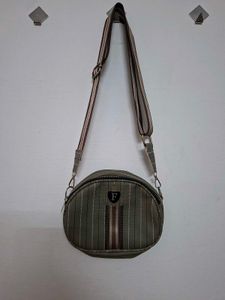 Stylish Striped Crossbody Bag