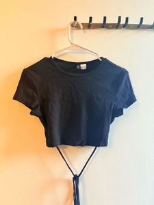 Crop top with tie detail (S size) h&amp;M