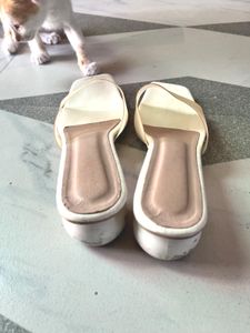 Chic White Block Heel Mules