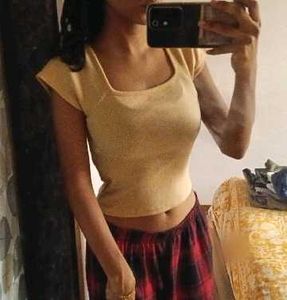Square Neck Cropped Top