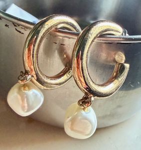 Elegant Gold Hoop Earrings with Pearl Drops