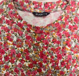 Floral Print Puff Sleeve Cropped Top