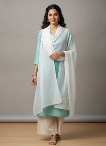 Elegant White pleated Stole / Dupatta / Scarf