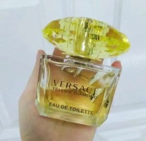 Versace Bright Crystal Absolu Perfume