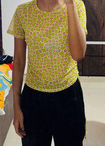Funky Floral Print Ruched Tee