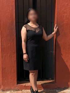 Fancy Partywear Bodycon Knee Length Women Dresses