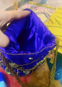 Embroidered Mirror fancy pouch